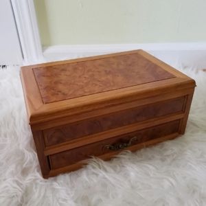 Vintage wood jewelry Trinket box